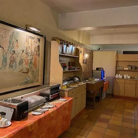 Le Relais De Gascogne Hotel 3*
