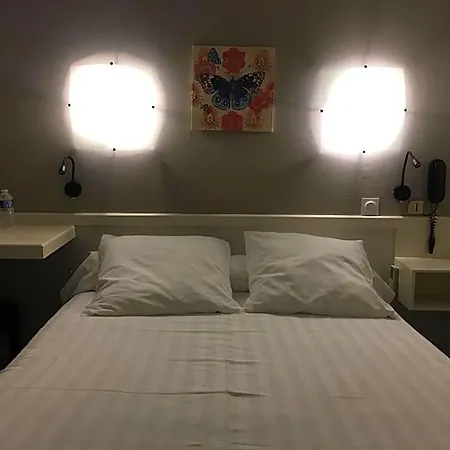 Le Relais De Gascogne 3*