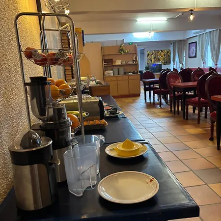 日拉斯盖斯克尼酒店 欧什
