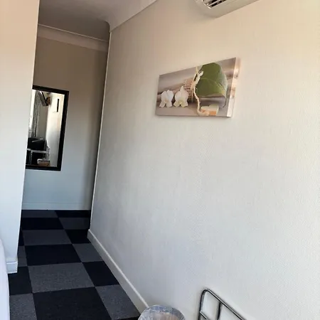 日拉斯盖斯克尼酒店 3* 欧什