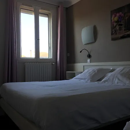 Le Relais De Gascogne 3* أوش