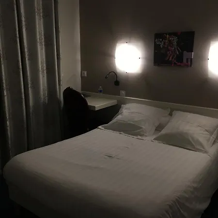 Le Relais De Gascogne 3* أوش